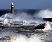 В Охотском море на этой неделе ожидается сильный шторм в связи с прохождением очередного циклона
